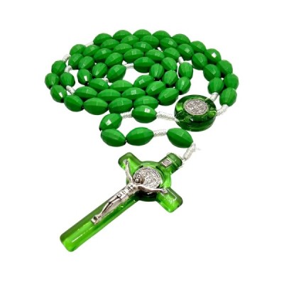 Różaniec zielony owalny plastikowy 1057AB