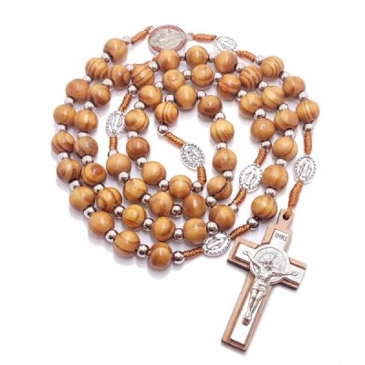 Różaniec drewniany na sznurku Benedykt A63